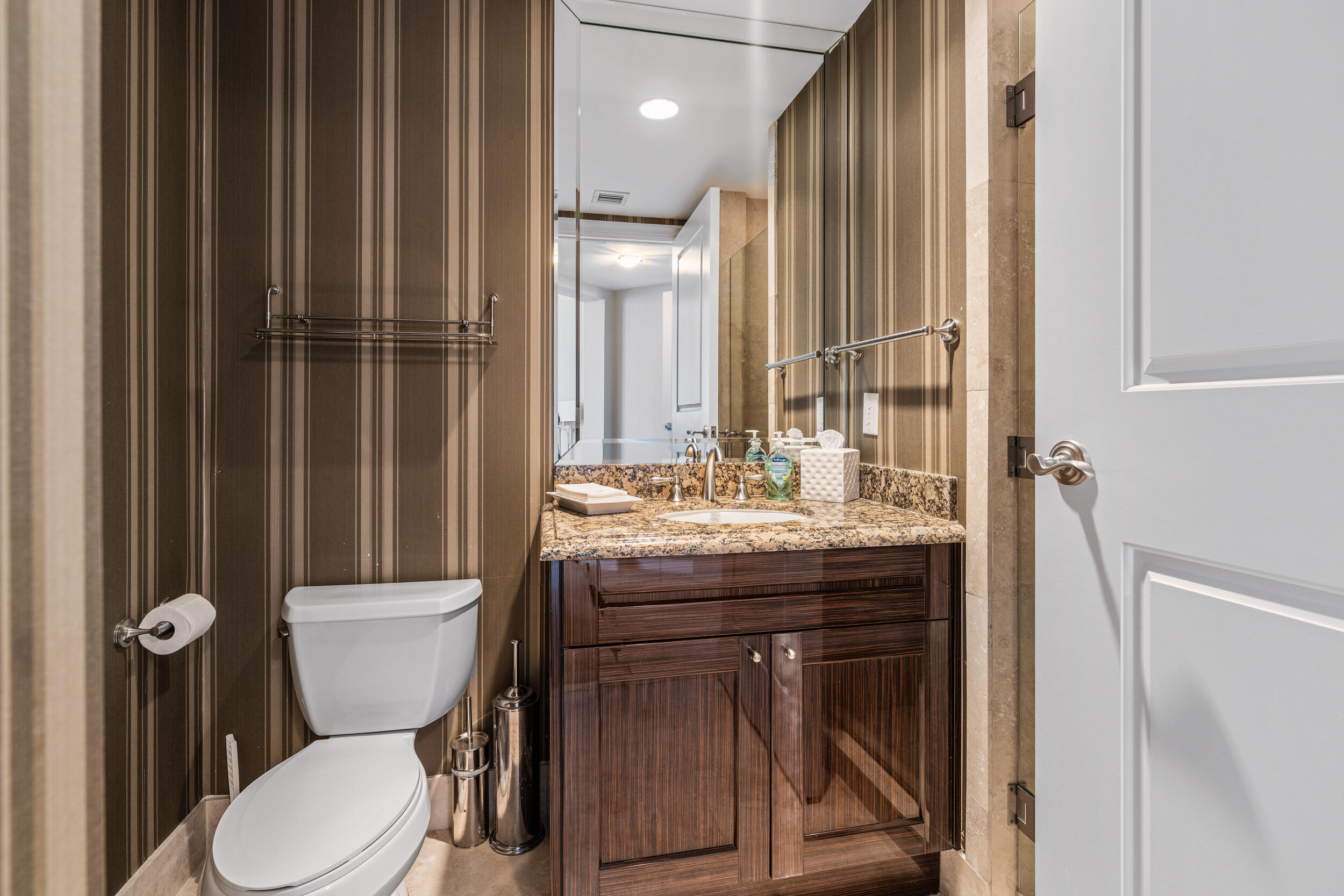 2700 NORTH OCEAN CONDO - Residential