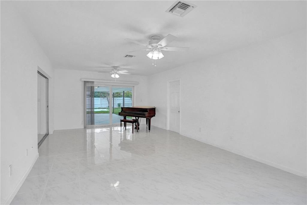 Edgefield 1st Sec 49-31 B - Residential