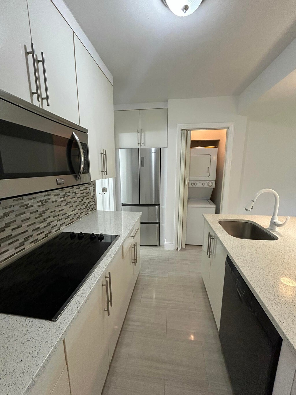 Photo of 914 NE 15th Avenue #2, Fort Lauderdale, FL 33304 (MLS # B26046415)