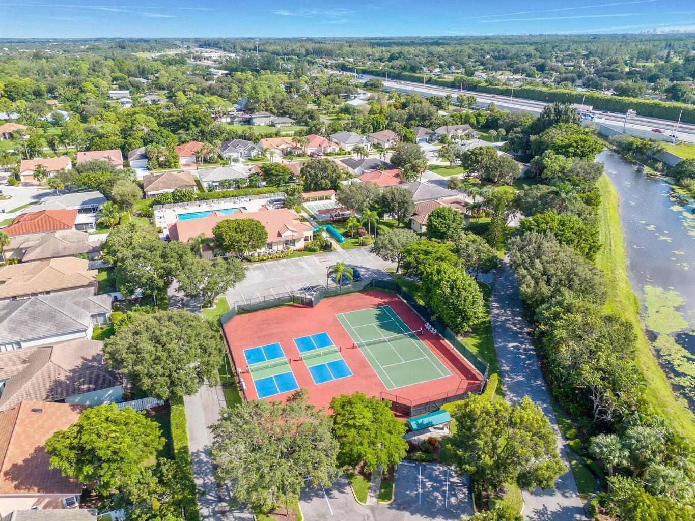 CYPRESS WOODS 2 - Residential