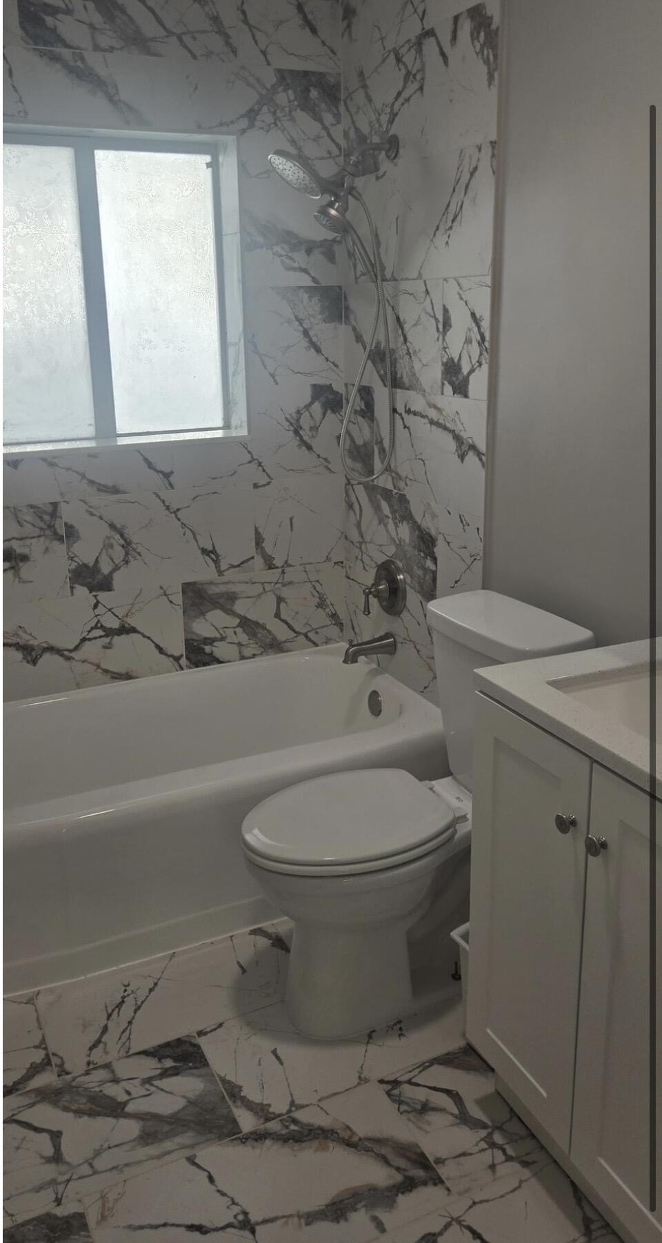 1520 N 25th Avenue 1