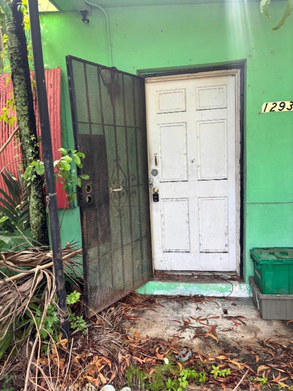 12931 Westview Drive