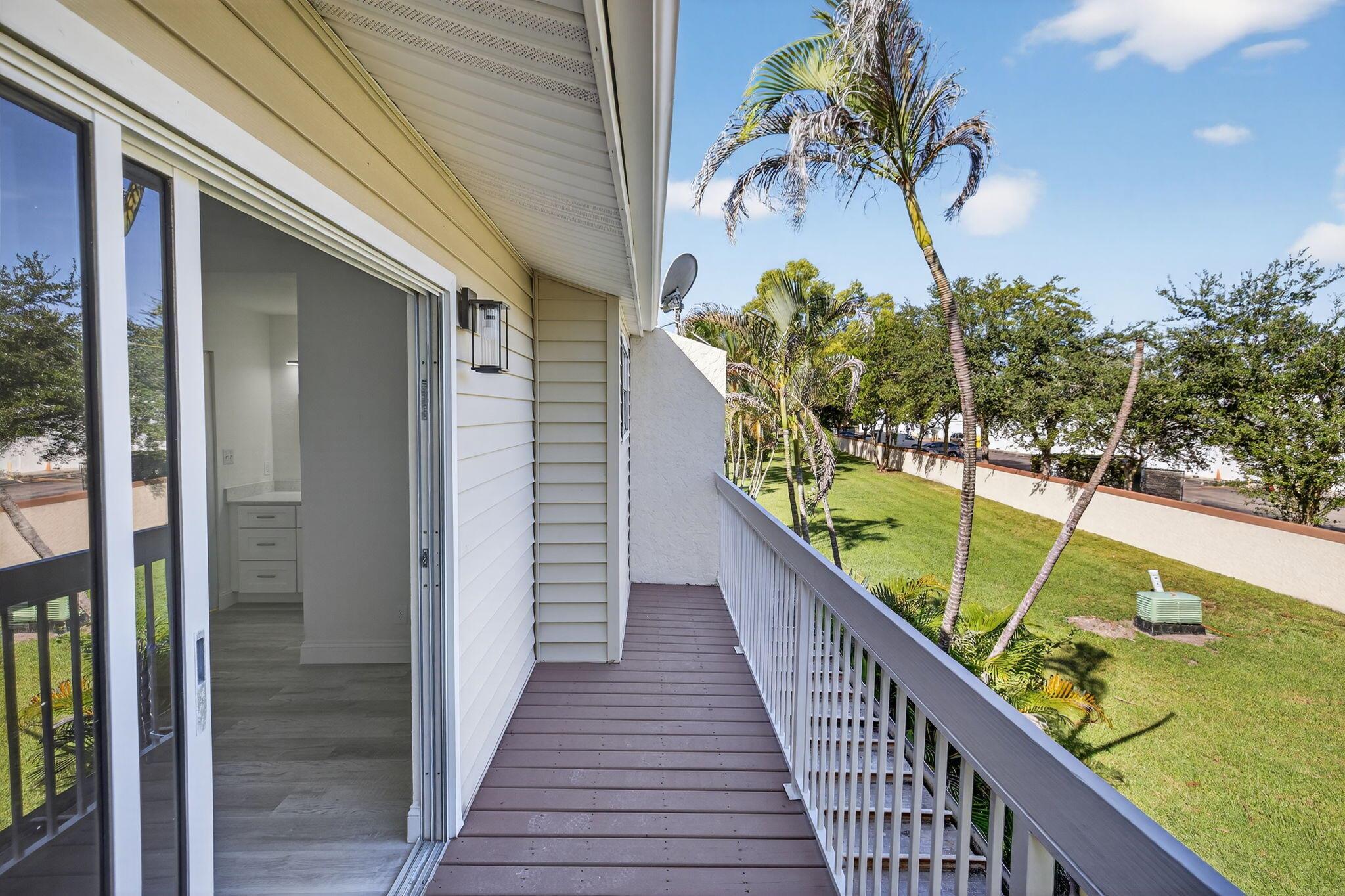 WOODLAKE SHORES - Residential