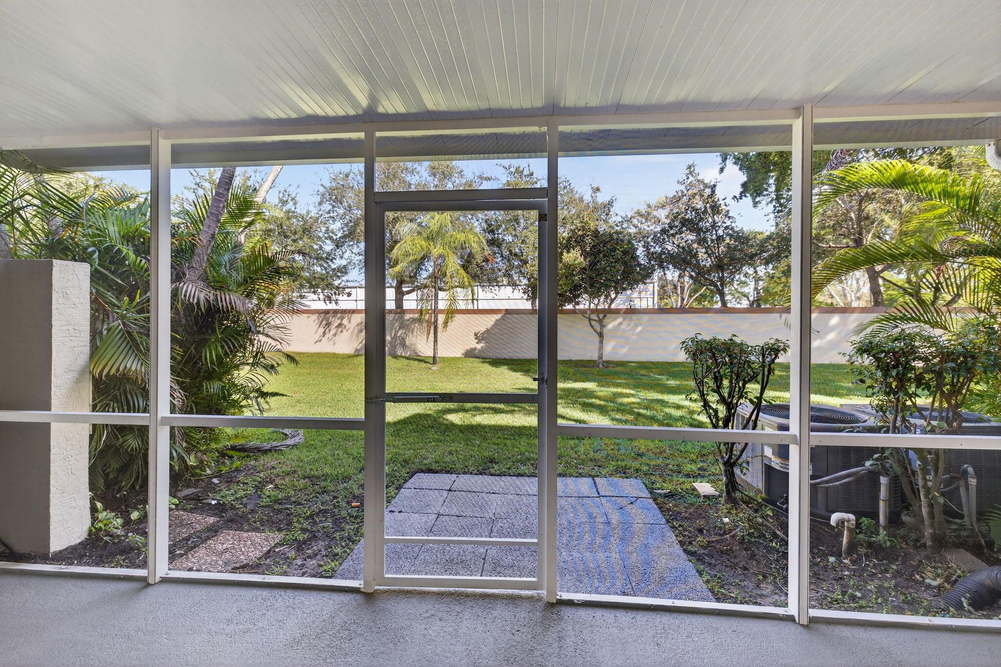 WOODLAKE SHORES - Residential