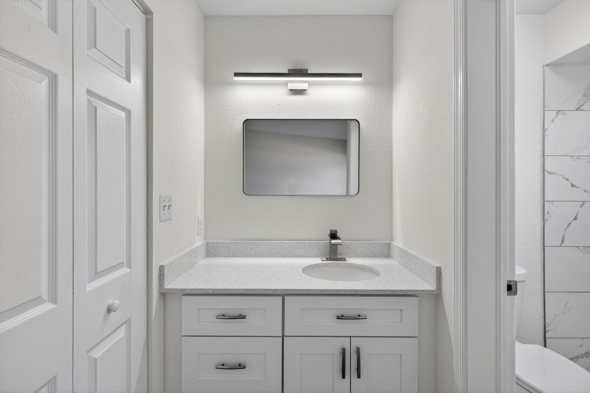 WOODLAKE SHORES - Residential