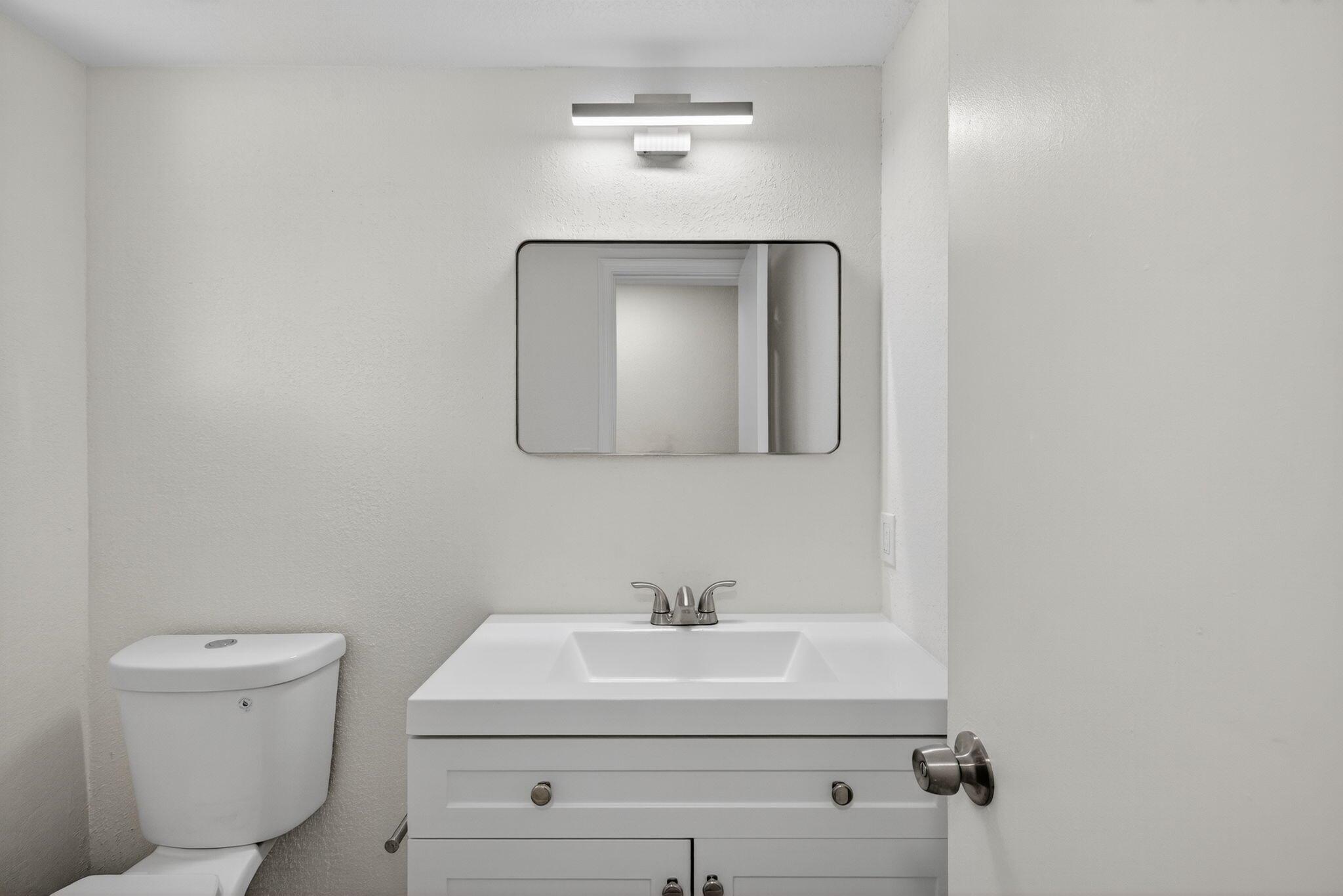 WOODLAKE SHORES - Residential