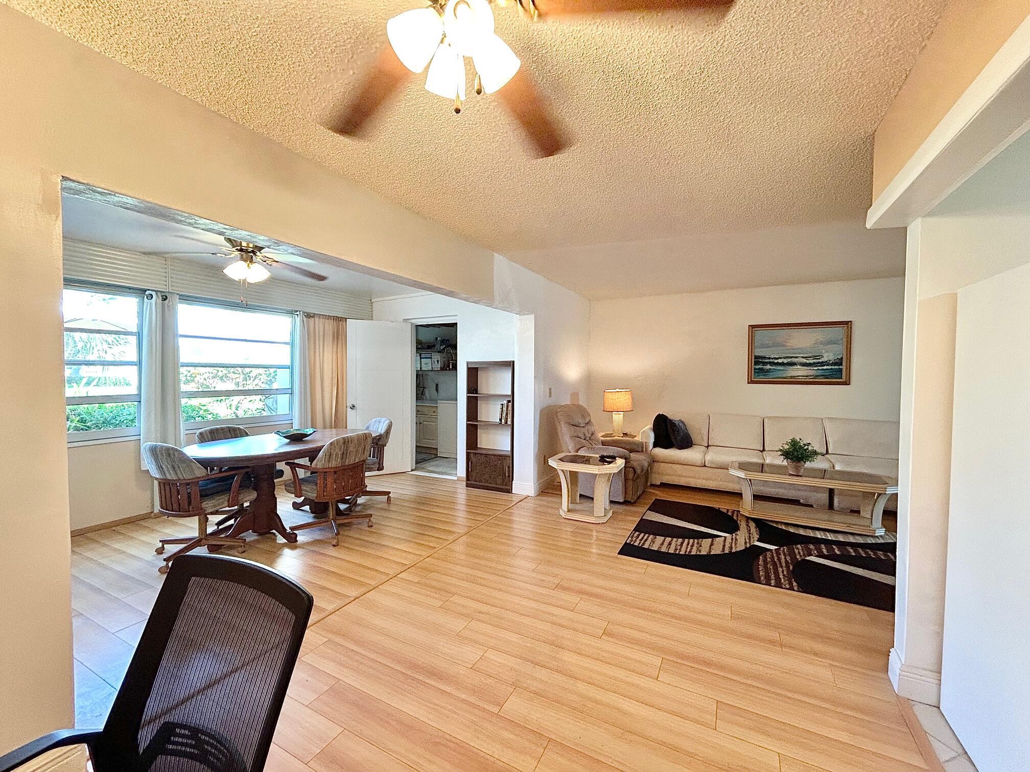 CRESTHAVEN CONDO TOWNHOME - Residential