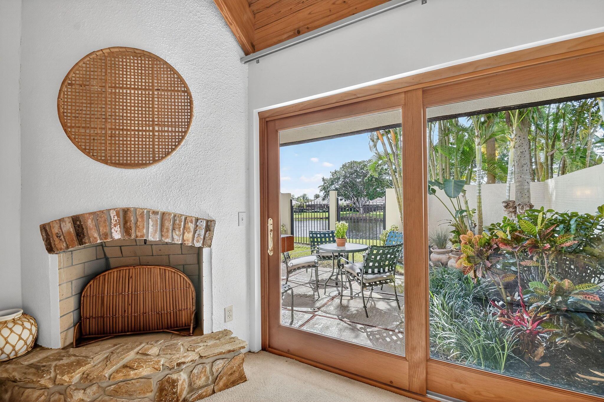 GOLF AND TENNIS VILLAGE P - Residential