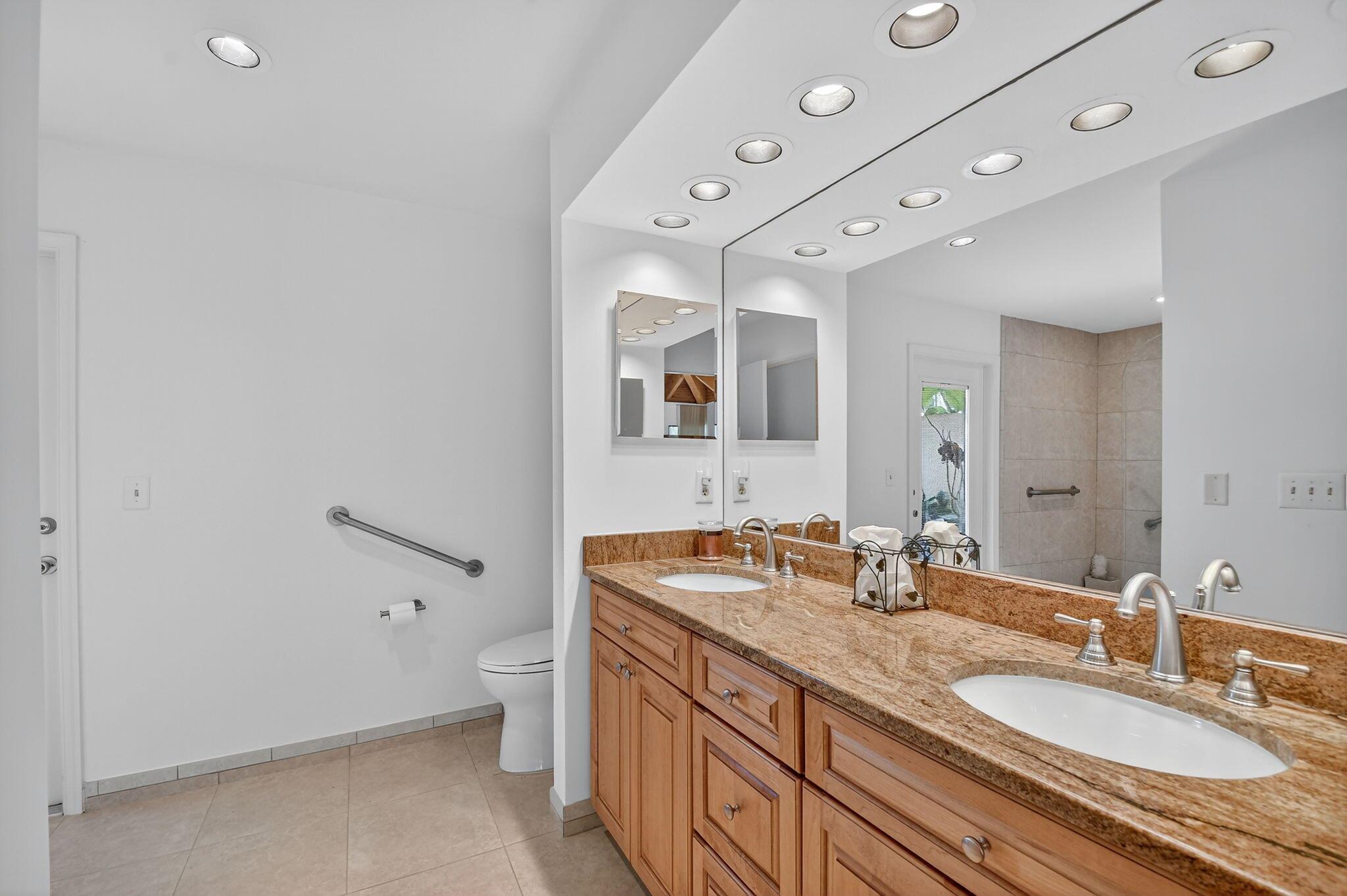 GOLF AND TENNIS VILLAGE P - Residential