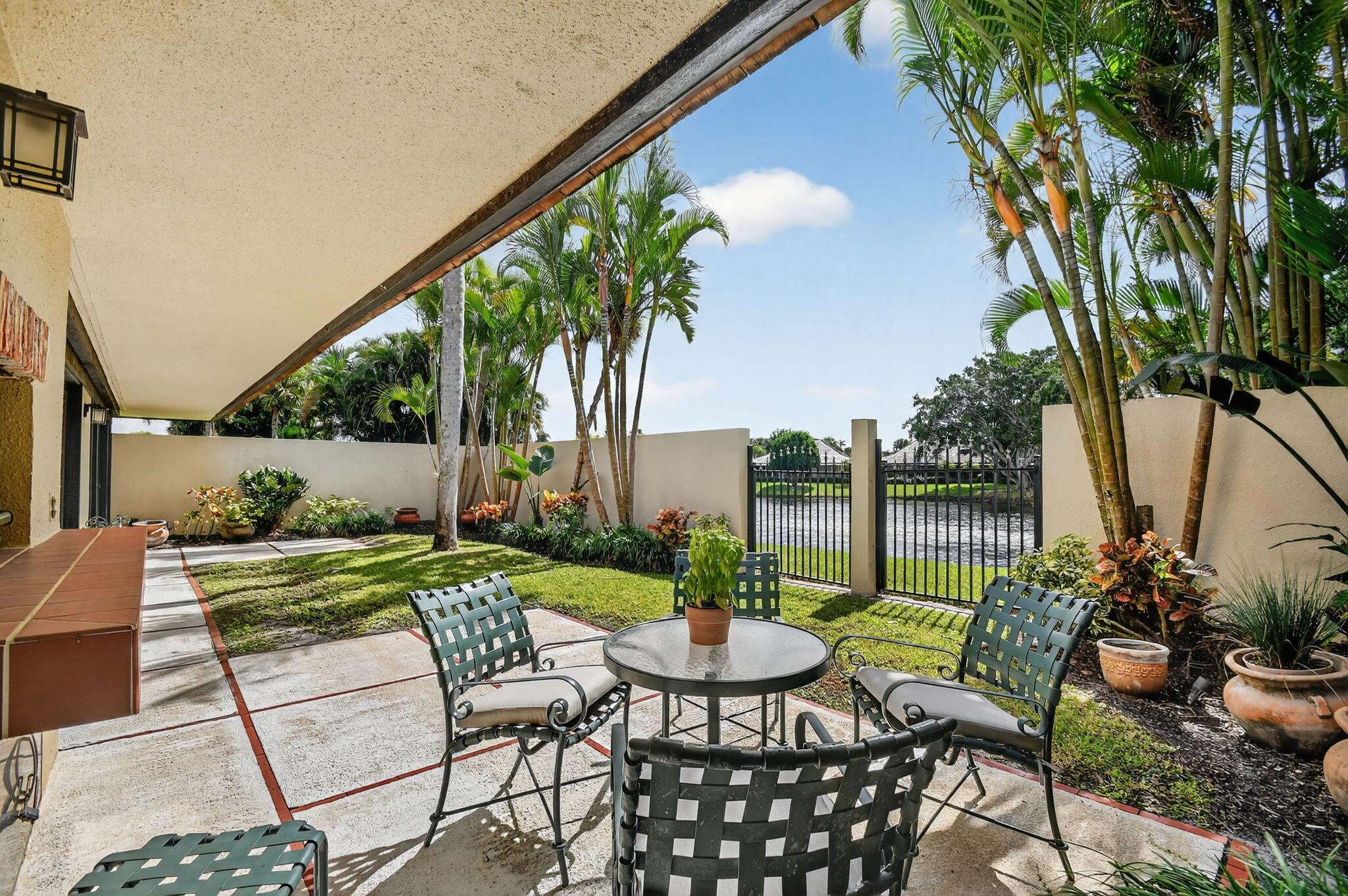 GOLF AND TENNIS VILLAGE P - Residential