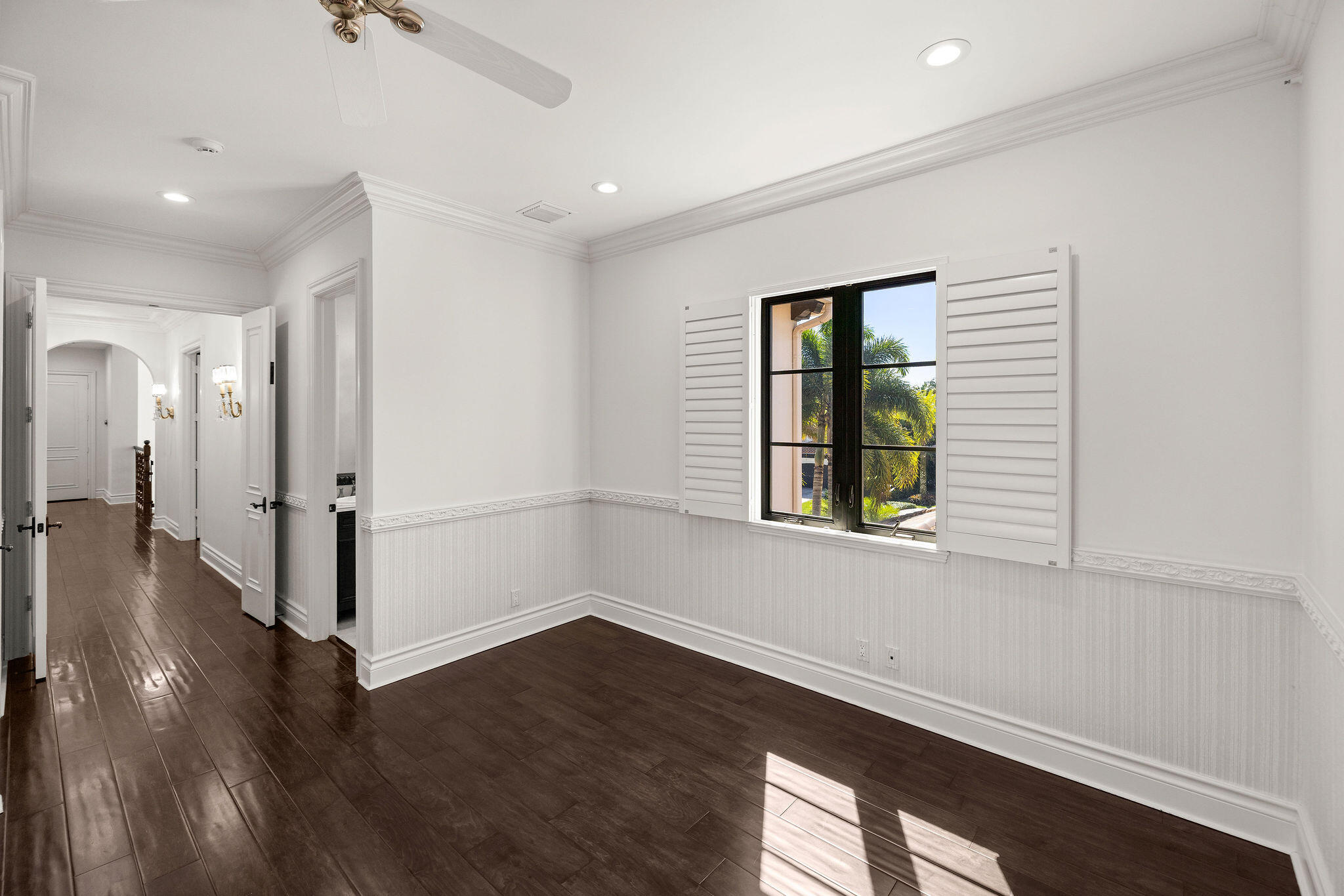 THE OAKS - Residential