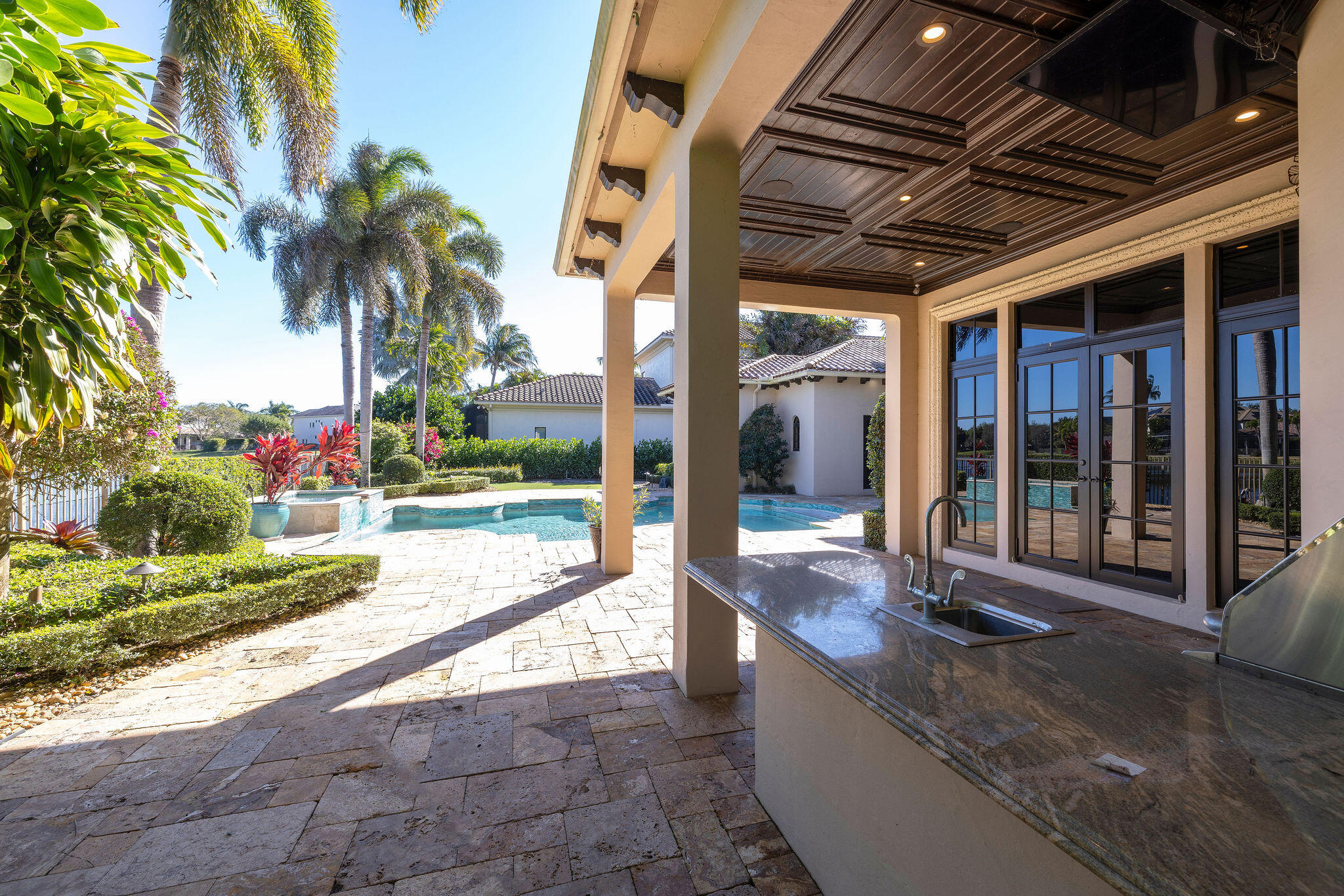 THE OAKS - Residential