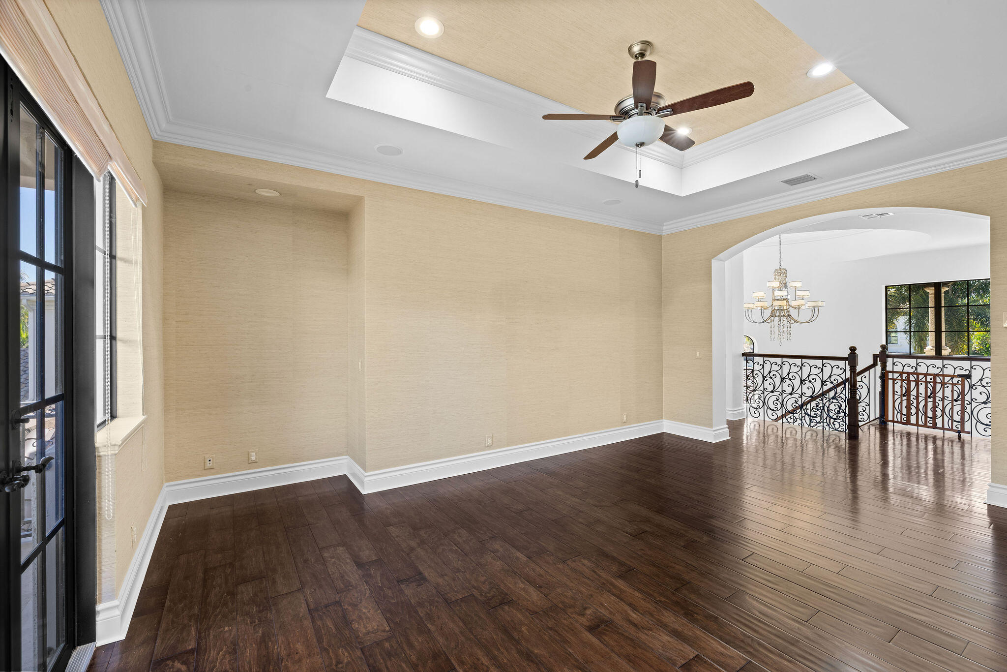 THE OAKS - Residential