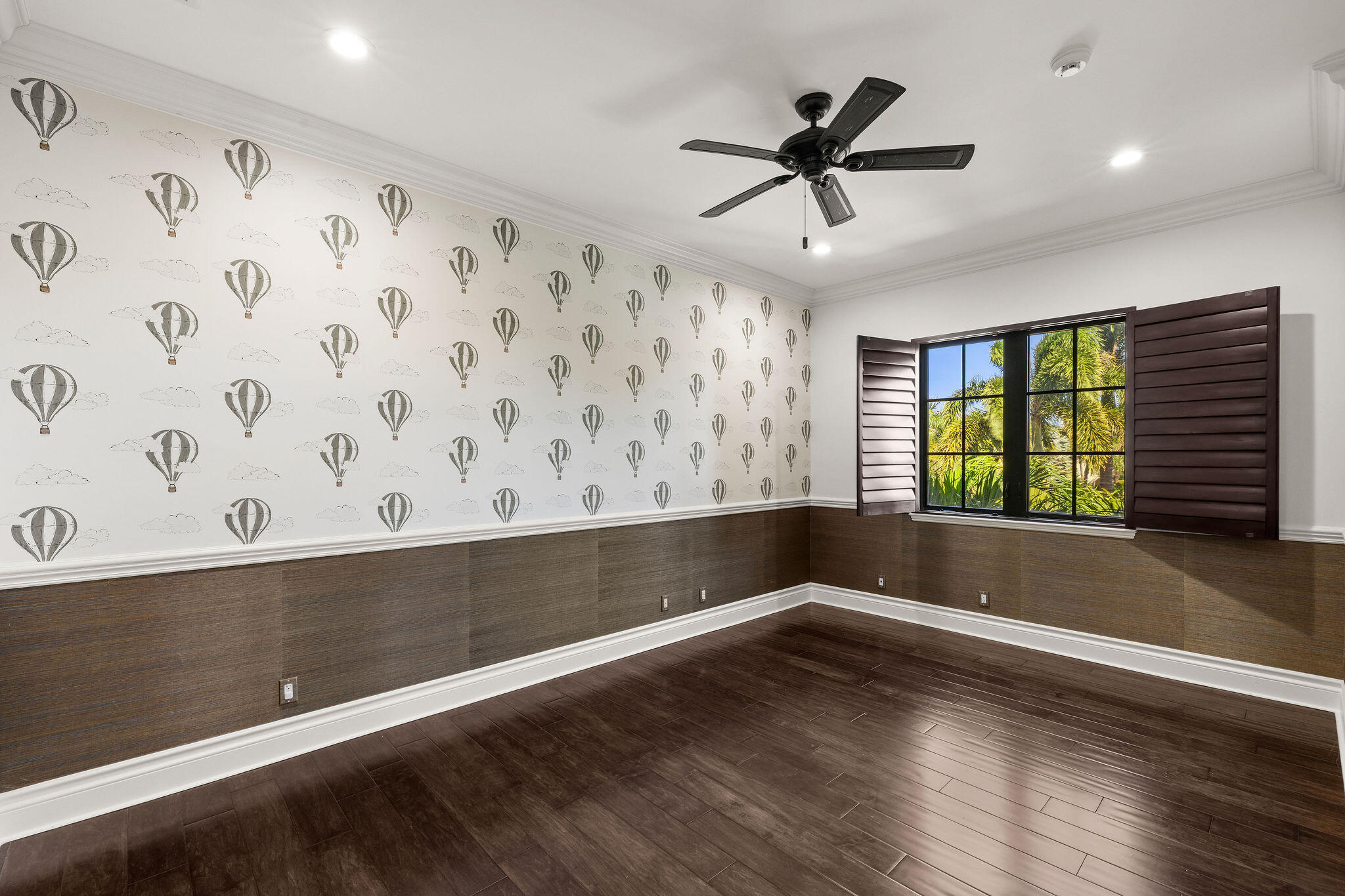 THE OAKS - Residential