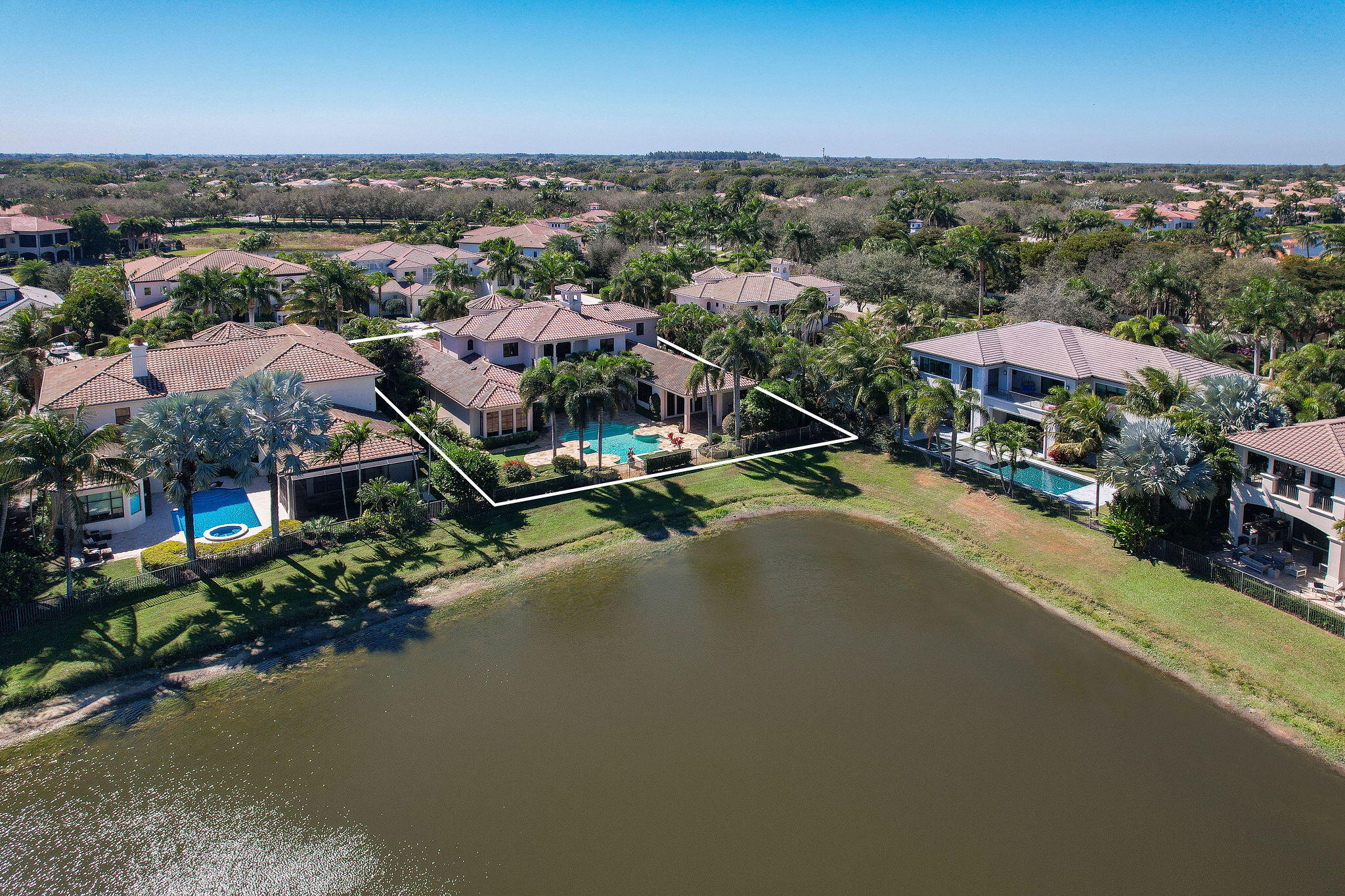 THE OAKS - Residential