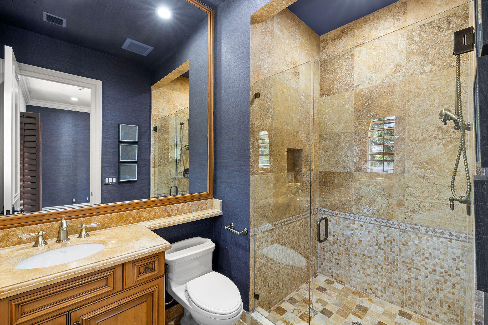 THE OAKS - Residential