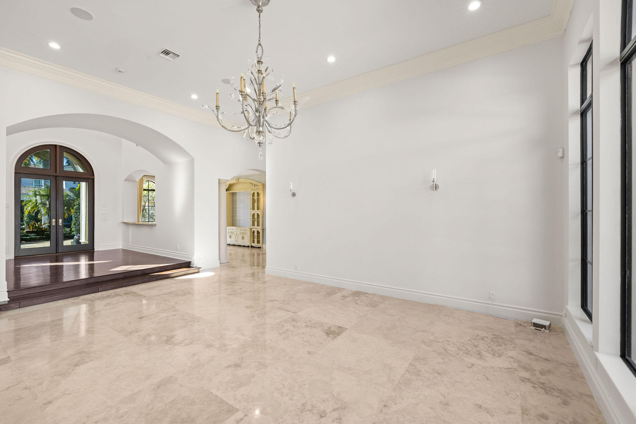 THE OAKS - Residential