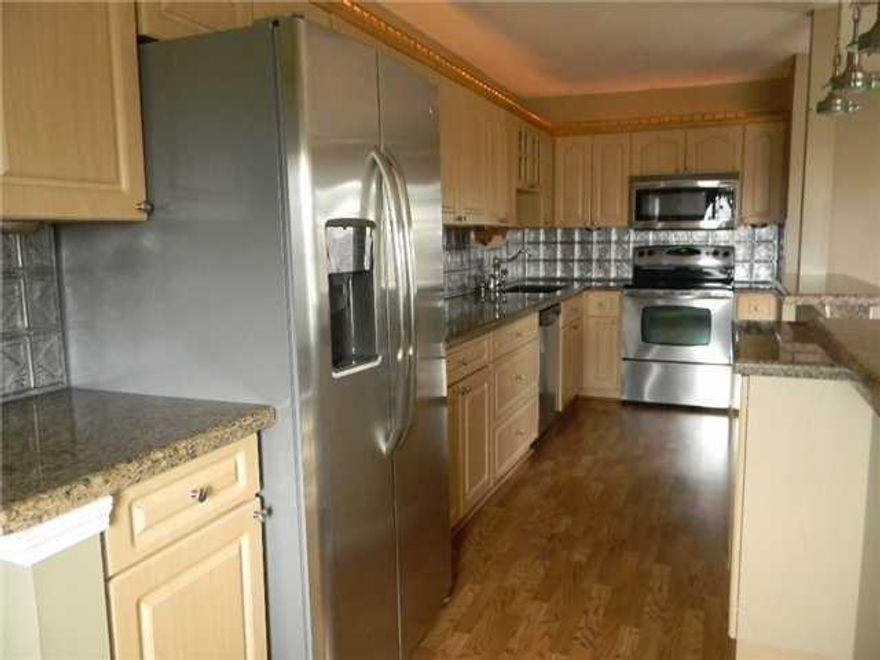 Beautifully remodeled home in the heart of Pemrboke Pines, close to College and quick access to all major roads and highways. Closed in patio for privacy, huge fenced in backyard. Annual lease required. 1st, last and security. Over 60k in upgrades! This will not last!