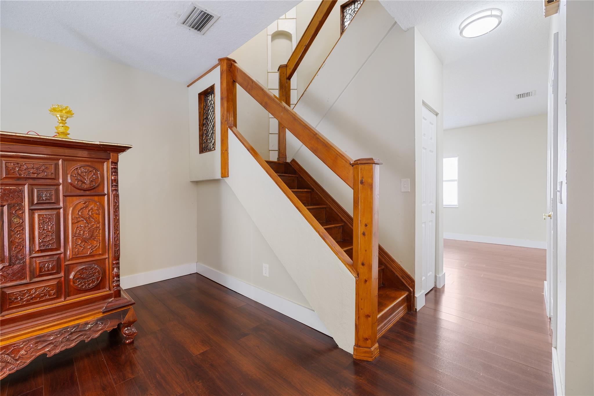 The Landings 140-22 B - Residential