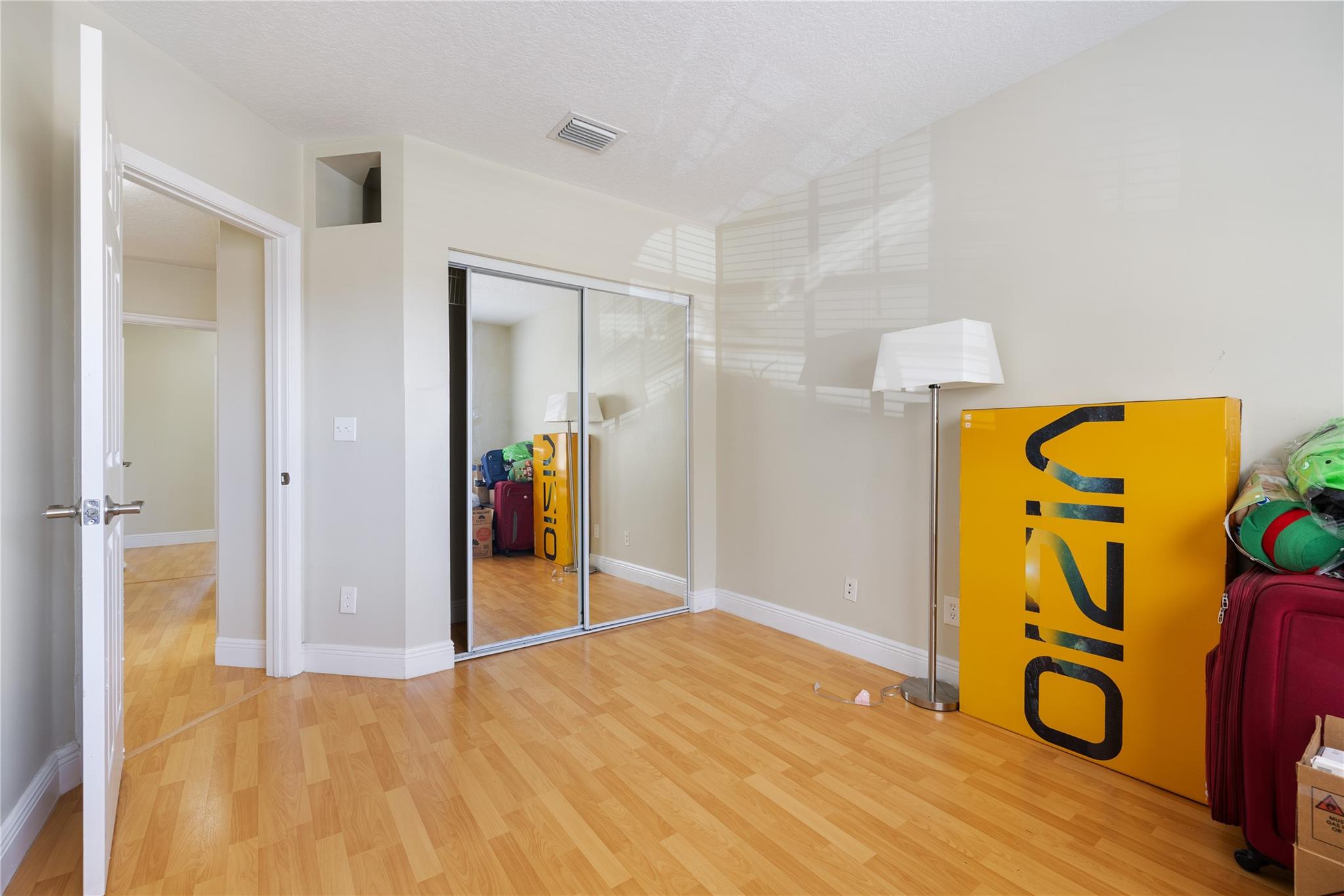 The Landings 140-22 B - Residential