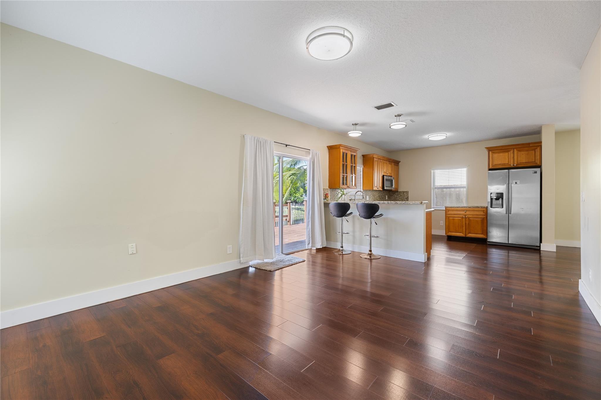 The Landings 140-22 B - Residential