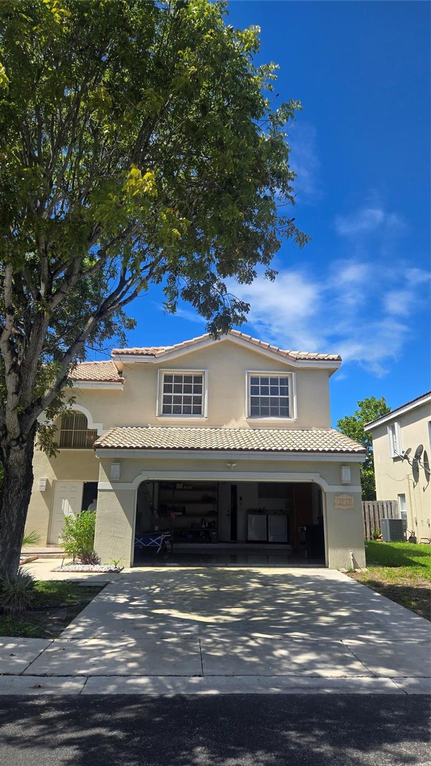 Charming Home in Pembroke Pines!
This four-bedroom, two-and-a-half-bath single-family home in a gated community features newer impact windows for peace of mind and comfort. Enjoy a spacious living room, modern kitchen with marble countertops, and a relaxing backyard with a brand-new deck and waterfall—perfect for gatherings or unwinding after a long day.
Upstairs offers four bedrooms, including a spacious master suite. Every detail has been thoughtfully maintained, providing a bright, clean, and inviting home.
: The motivated seller is willing to contribute toward closing costs for the right offer.
Don’t miss this wonderful opportunity to make this home yours!
