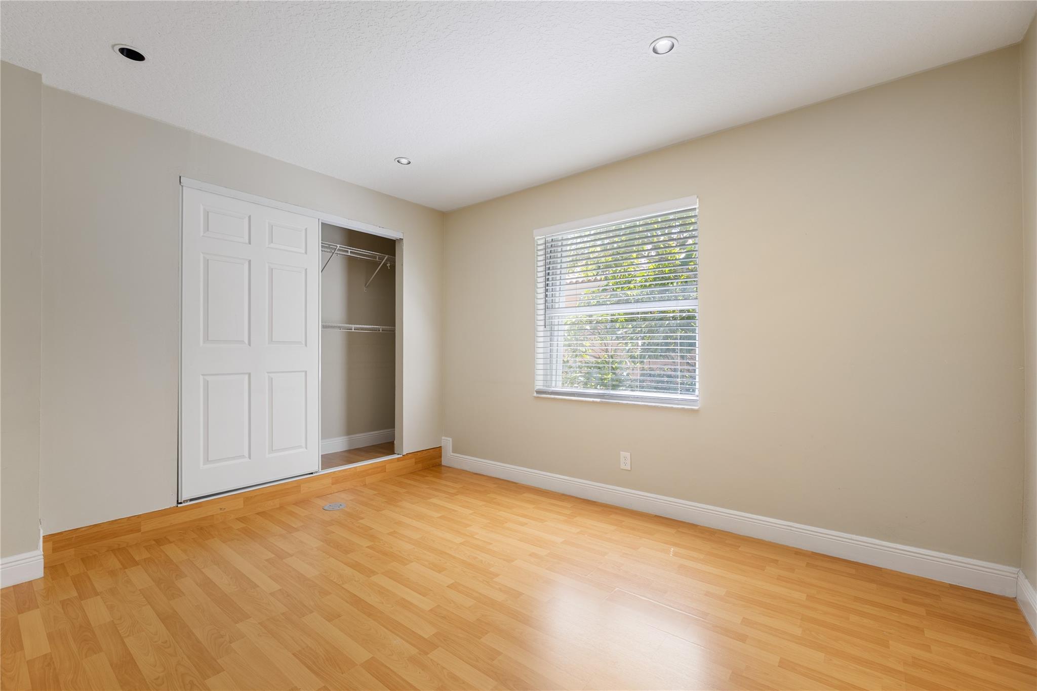 The Landings 140-22 B - Residential
