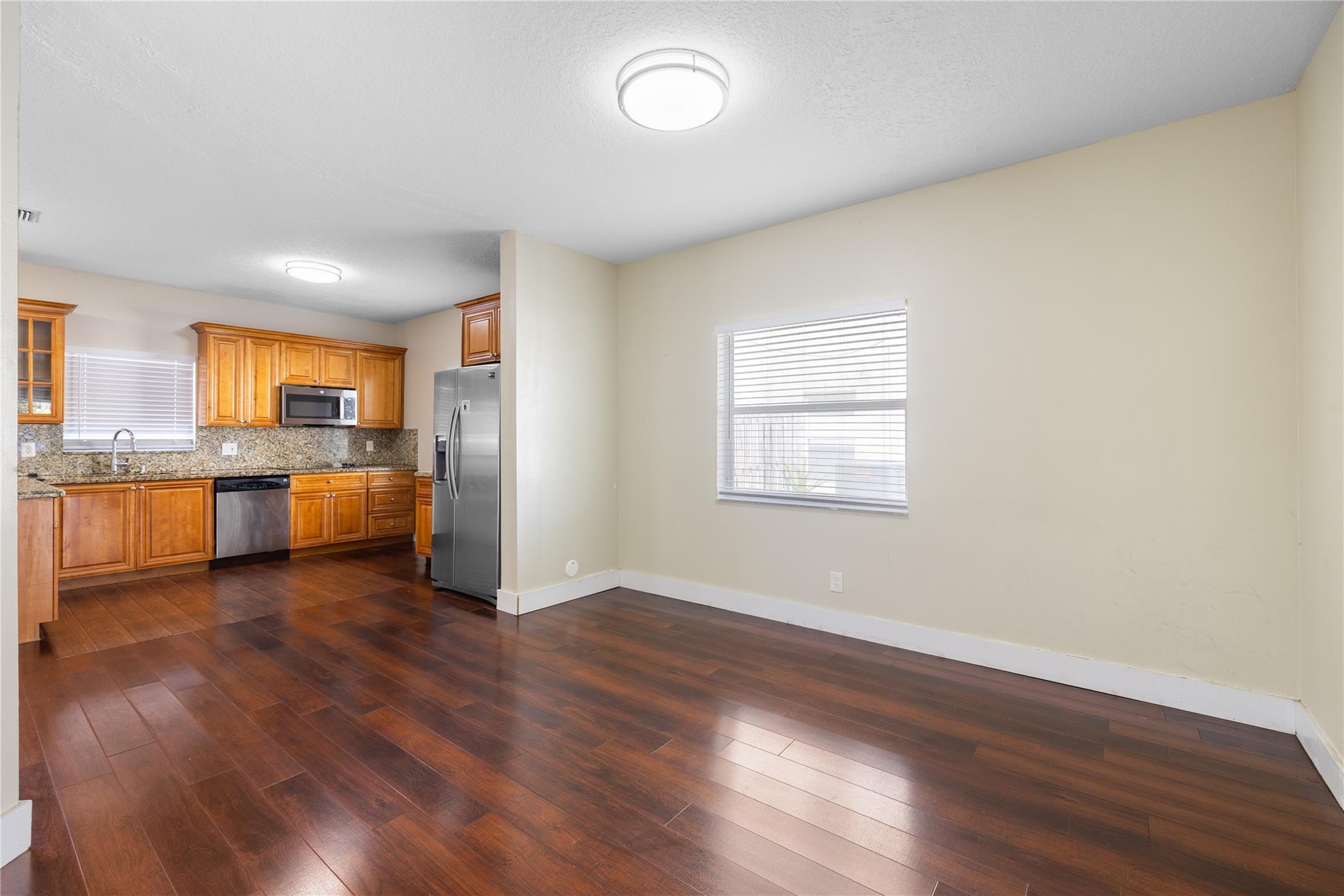 The Landings 140-22 B - Residential