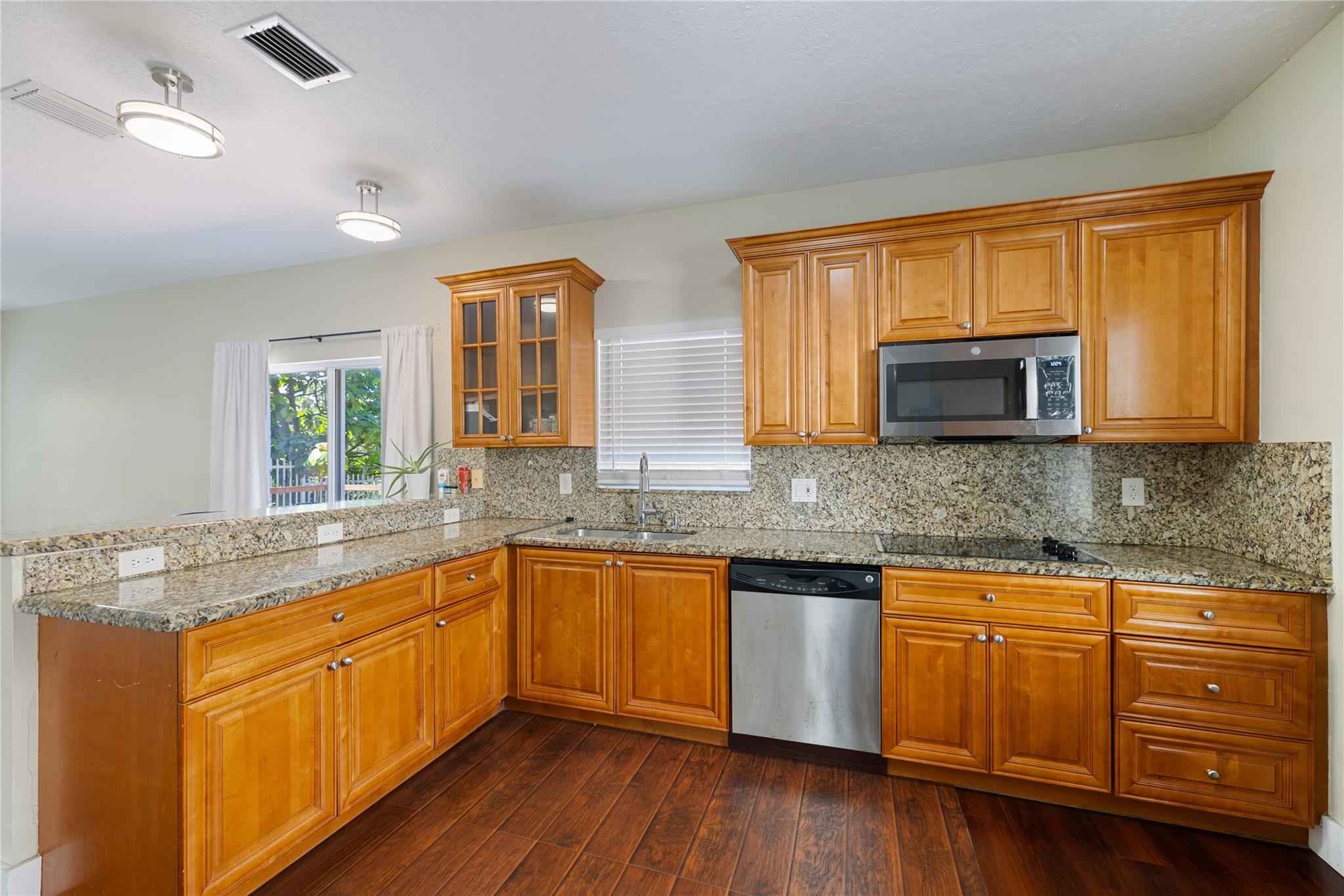 The Landings 140-22 B - Residential