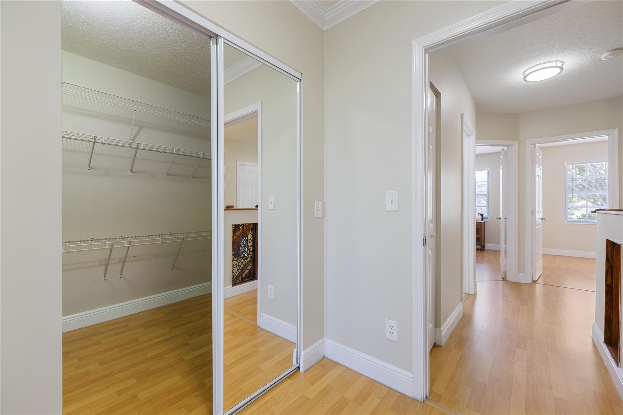 The Landings 140-22 B - Residential