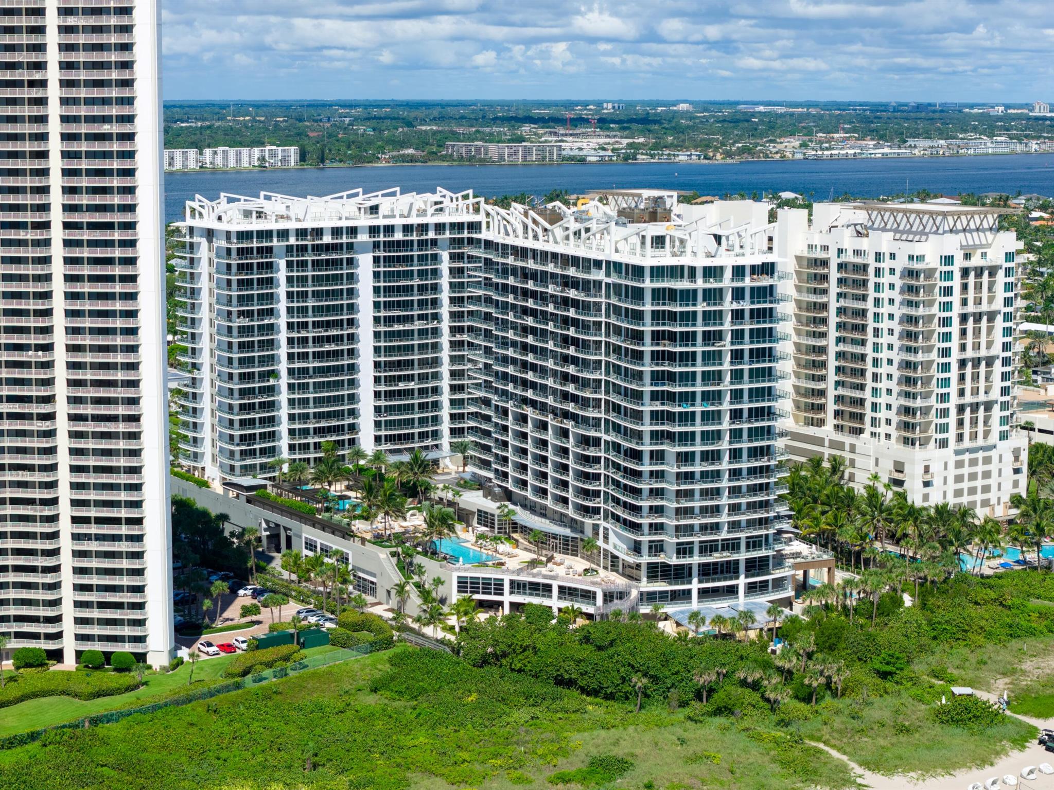 AMRIT OCEAN RESORT 2 COND - Residential