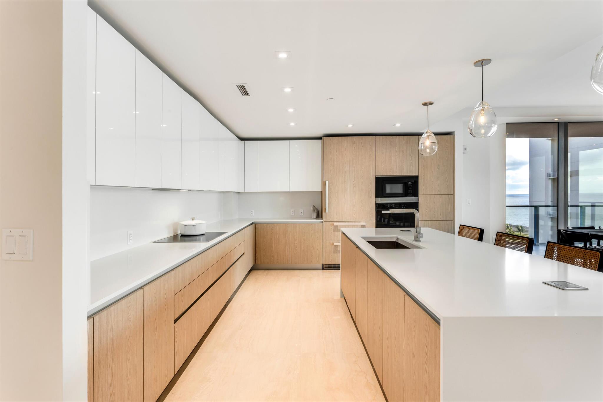 AMRIT OCEAN RESORT 2 COND - Residential