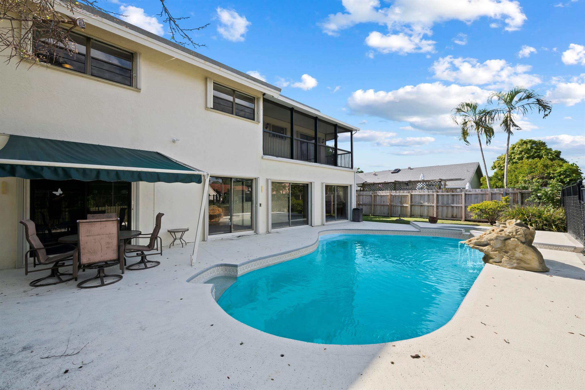 AMBERWOODS - Residential