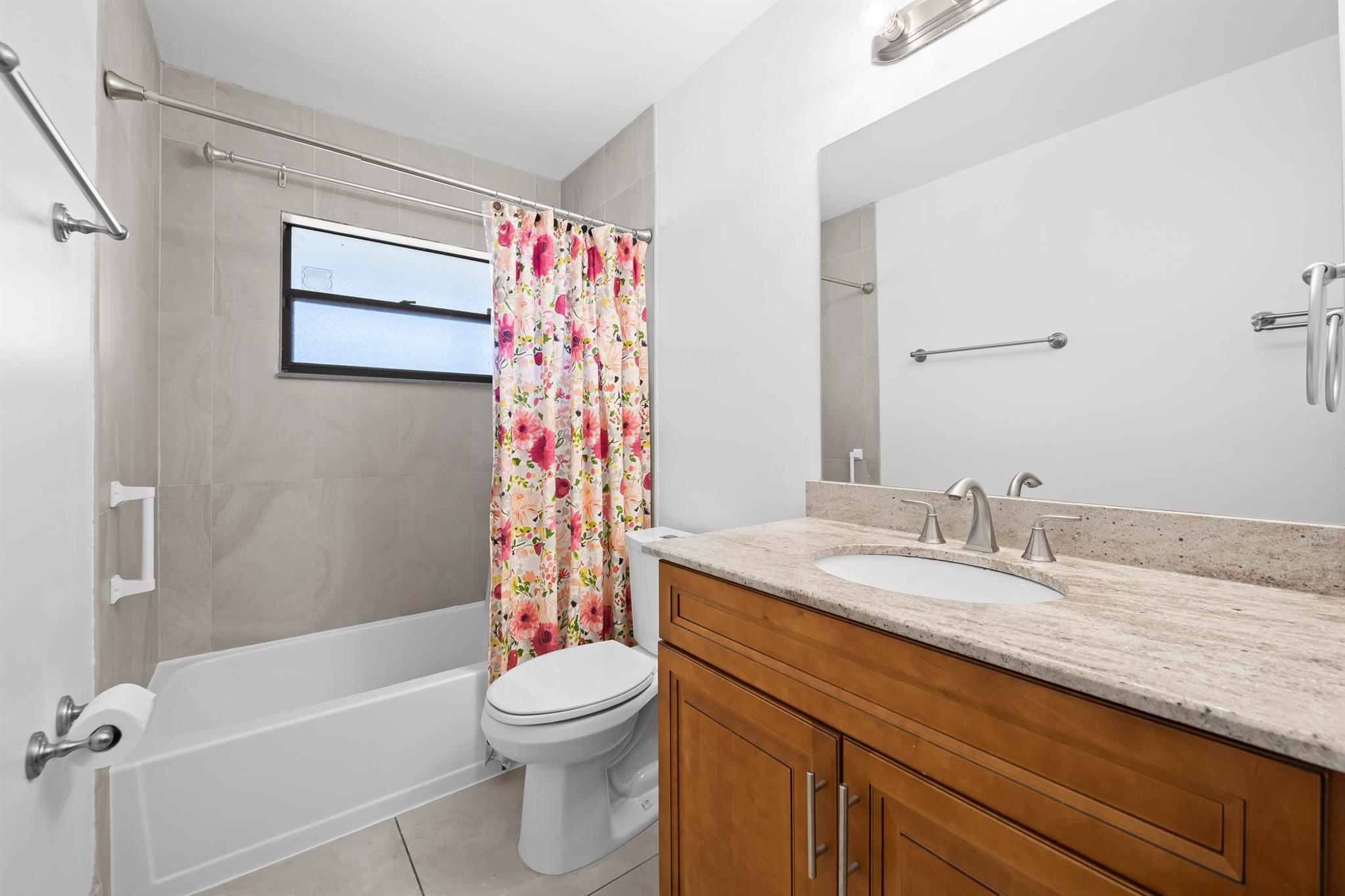 AMBERWOODS - Residential