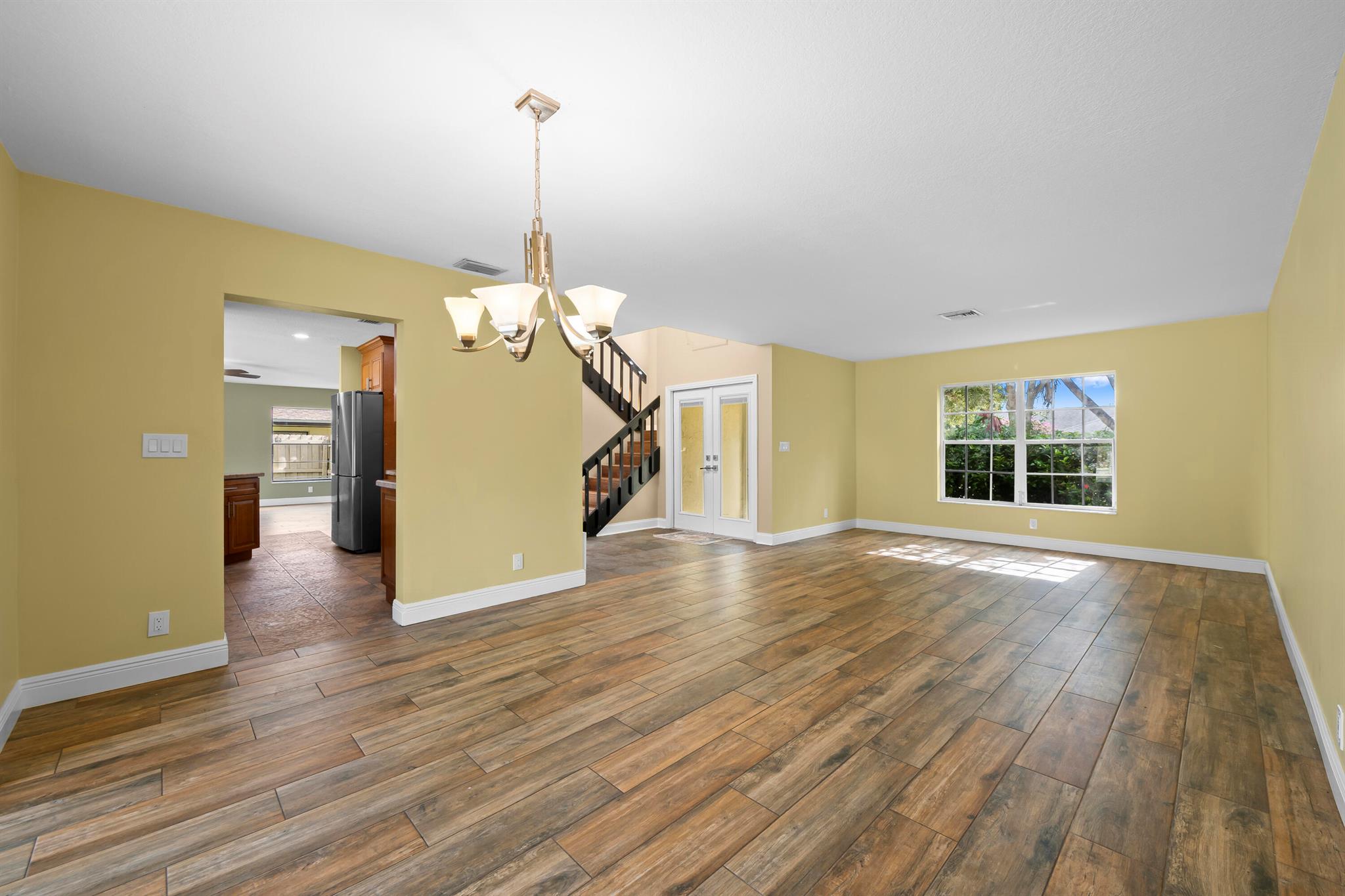 AMBERWOODS - Residential