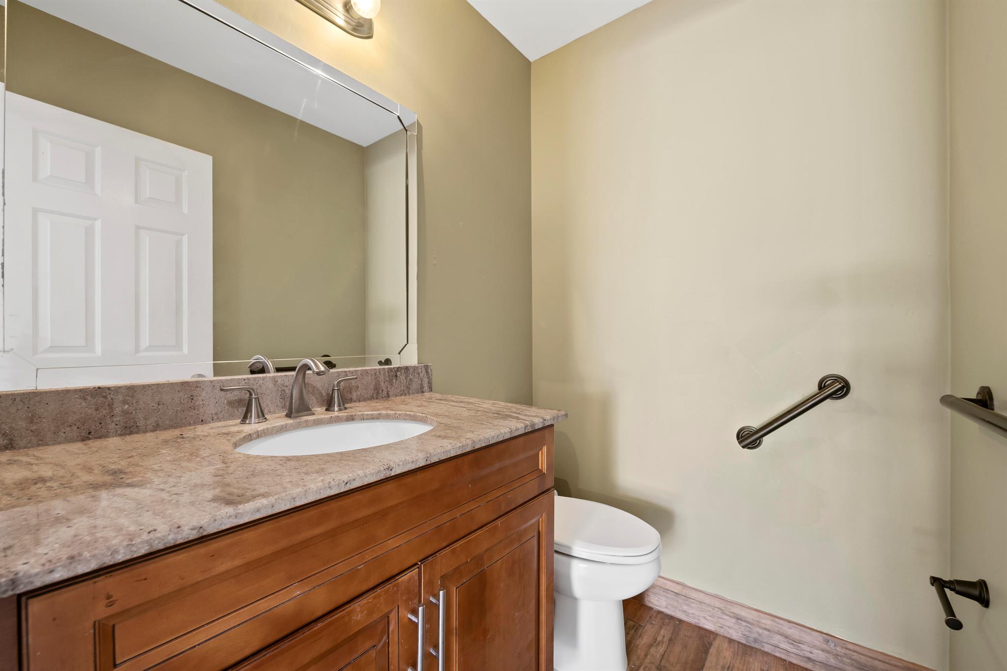 AMBERWOODS - Residential