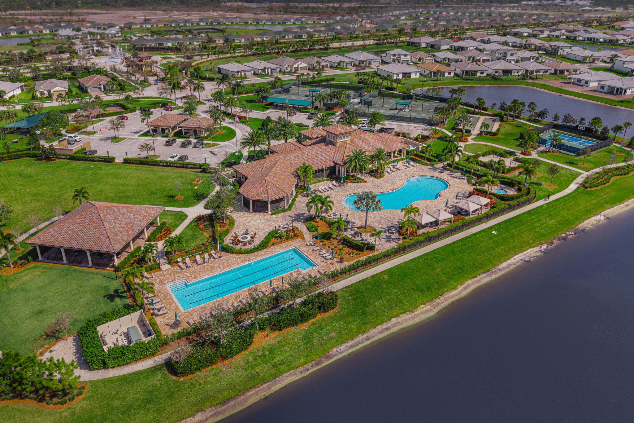 VERANDA PLAT NO 3 VERANDA GARDENS WEST PHASE 1 - Residential