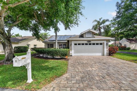Photo of 4200 Grove Park Lane, Boynton Beach, FL 33436 (MLS # B26024700)