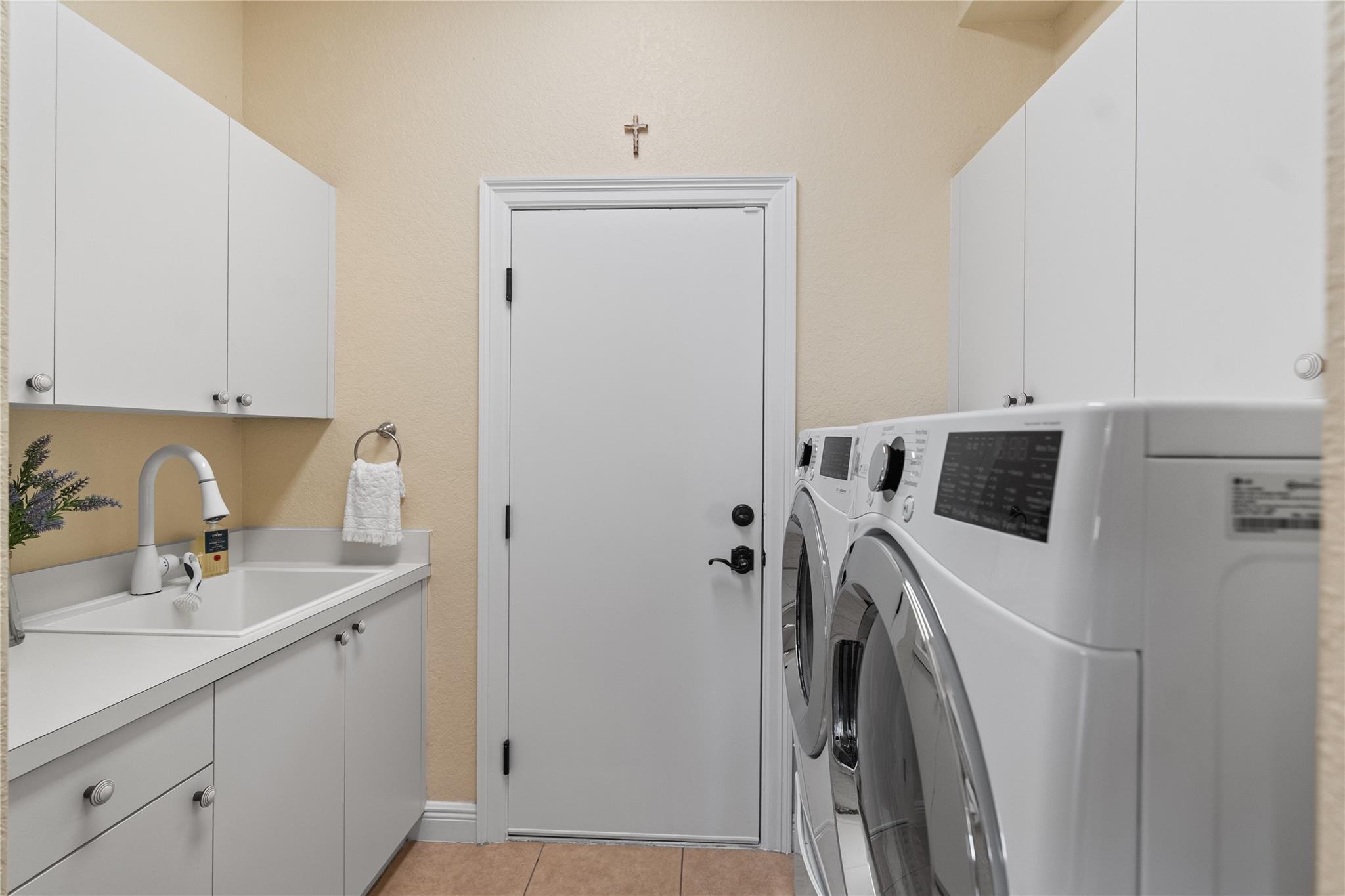 Sunset Lakes Three - Residential