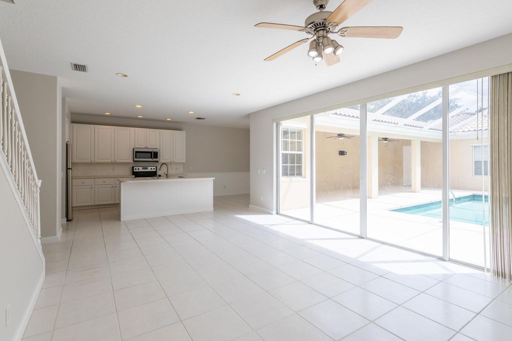 Photo of 3407 Greenway Drive, Jupiter, FL 33458 (MLS # R10809930)