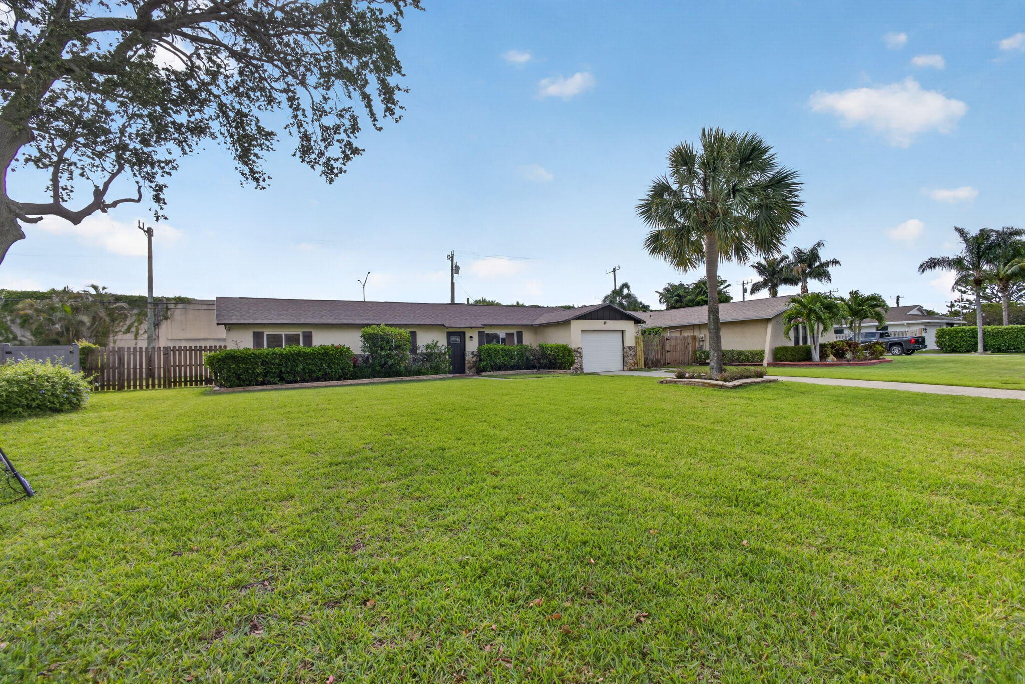 PALM BEACH GARDENS 6 - Residential
