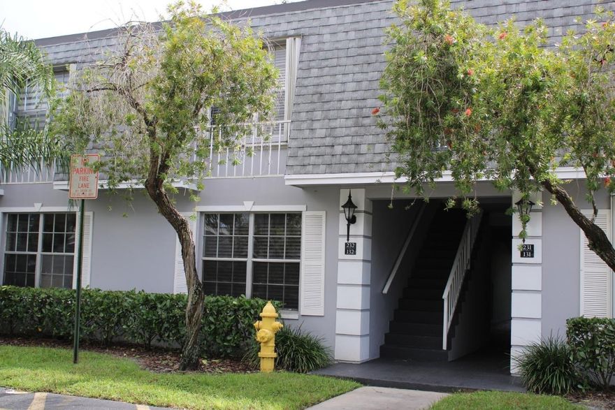 Welcome to Your New Home in the Heart of Plantation!This beautifully maintained condo offers the perfect blend of comfort, style, and convenience. The spacious living area features an open-concept layout—ideal for entertaining guests or enjoying cozy family nights—with a private balcony to relax and take in serene garden views.The primary bedroom boasts a spacious walk-in closet, while the two additional bedrooms offer generously sized closets—perfect for all your storage needs. Convenient in-unit laundry adds to the home's practicality and comfort.Conveniently located near shopping, dining, parks, and major highways, this property perfectly captures the best of South Florida living!