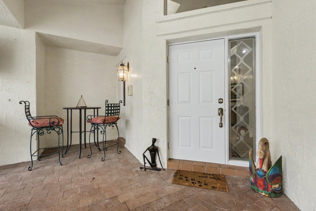 Photo of 7021 FALLS Road E, Boynton Beach, FL 33437 (MLS # B26081252)