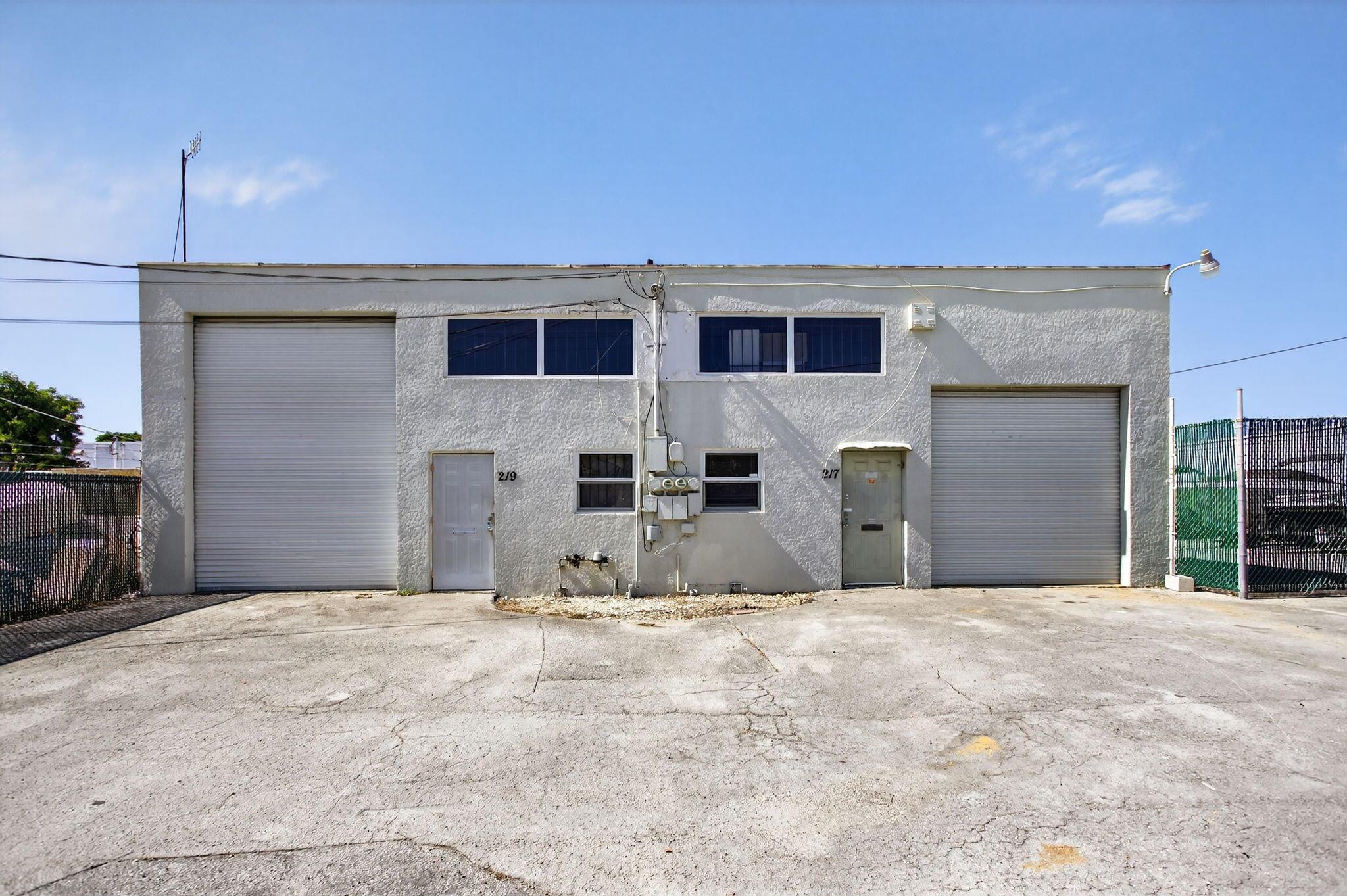 217 SE 1st Terrace SE