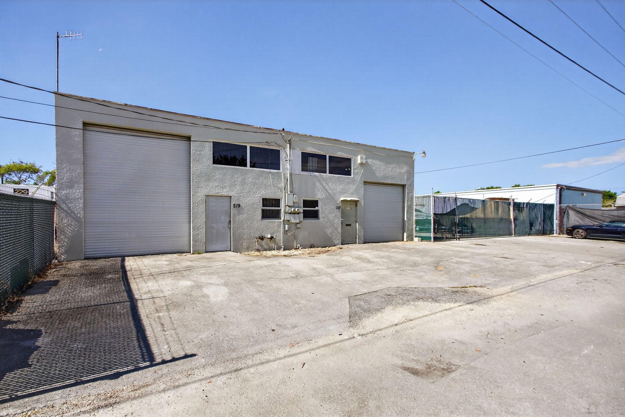 217 SE 1st Terrace SE