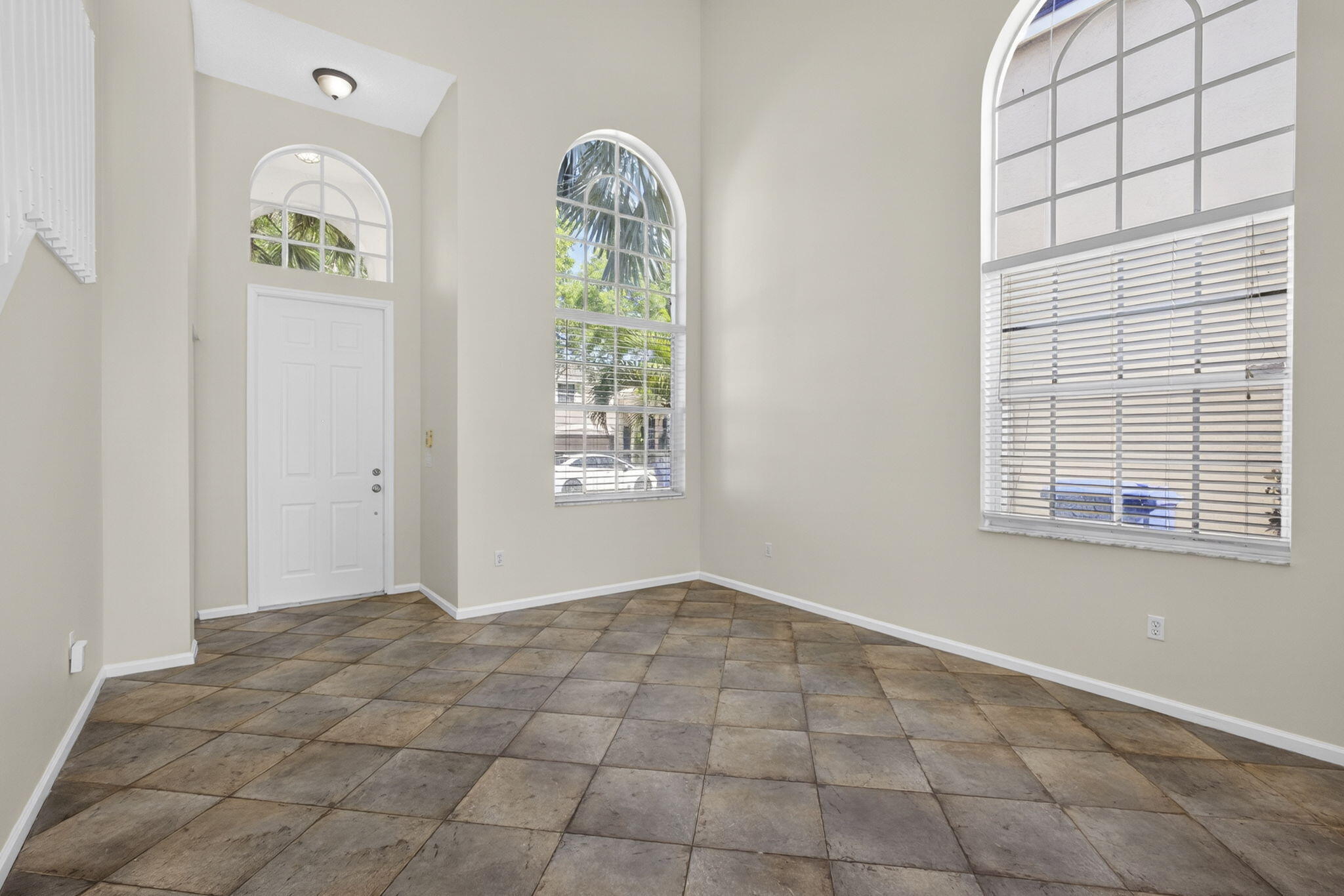 1104 Oakwater Drive
