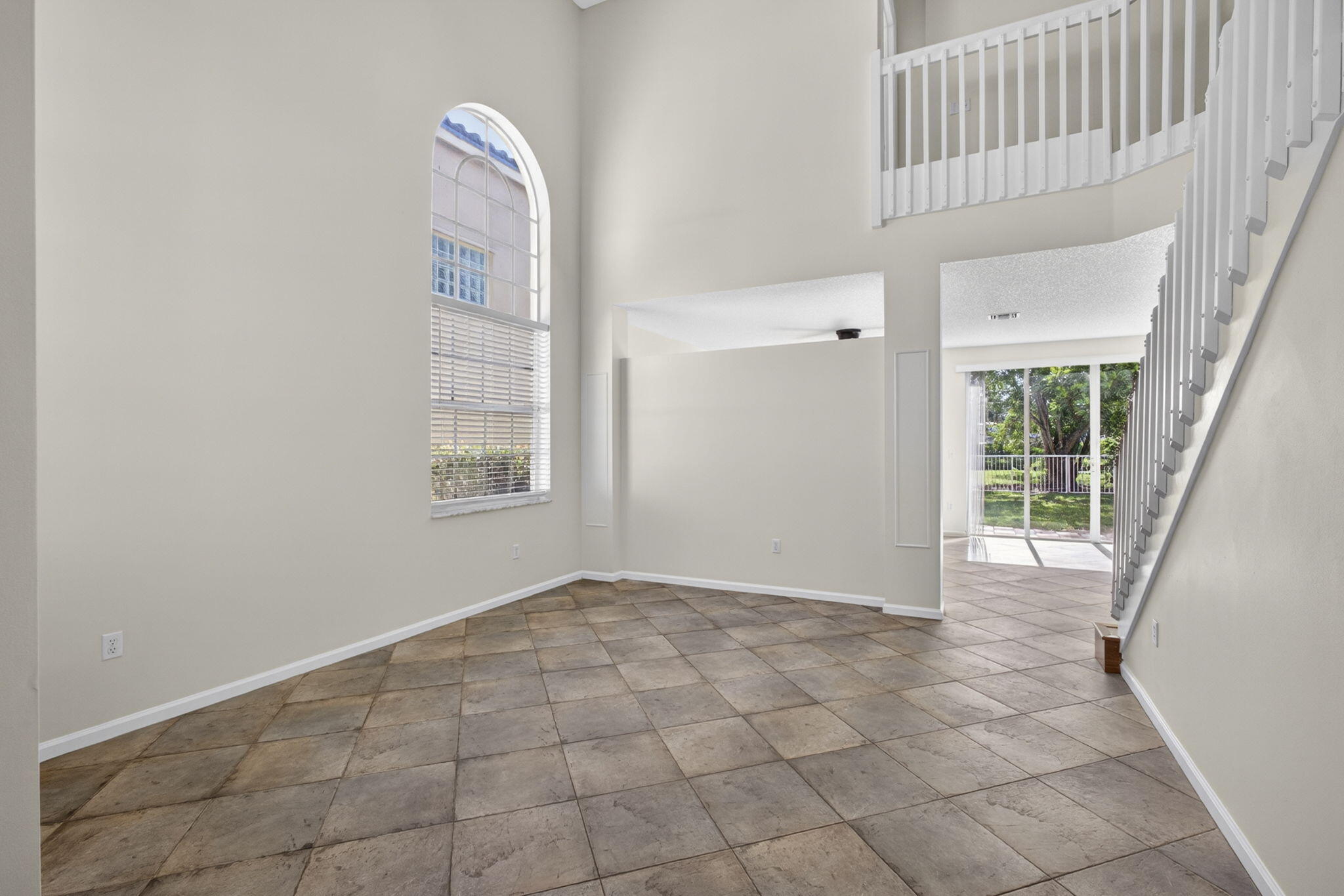 1104 Oakwater Drive