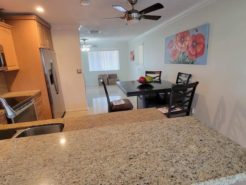 MAINLAND OF TAMARAC LAKES - Residential