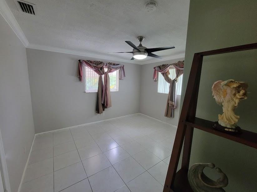 MAINLAND OF TAMARAC LAKES - Residential