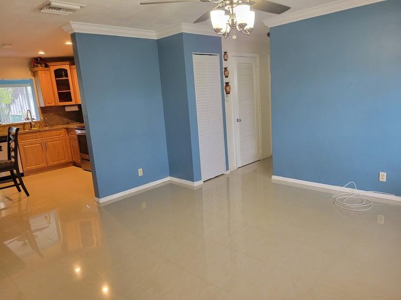 MAINLAND OF TAMARAC LAKES - Residential